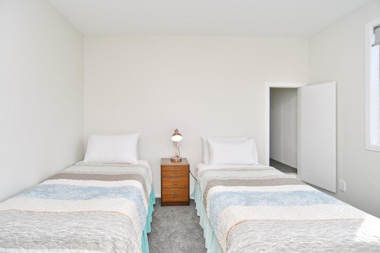 Lavandula 3 - Christchurch Holiday Homes Ngoại thất bức ảnh