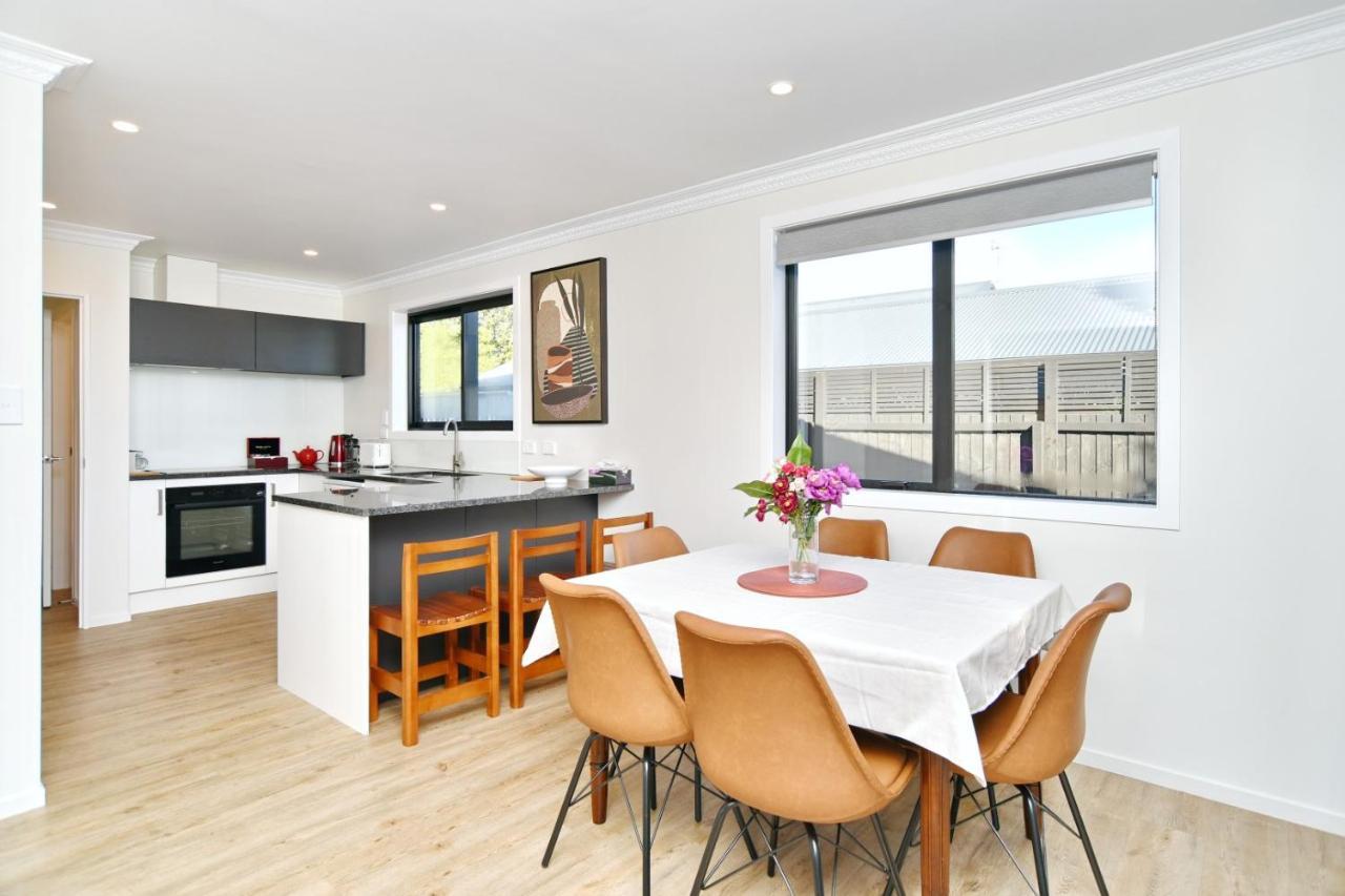 Lavandula 3 - Christchurch Holiday Homes Ngoại thất bức ảnh