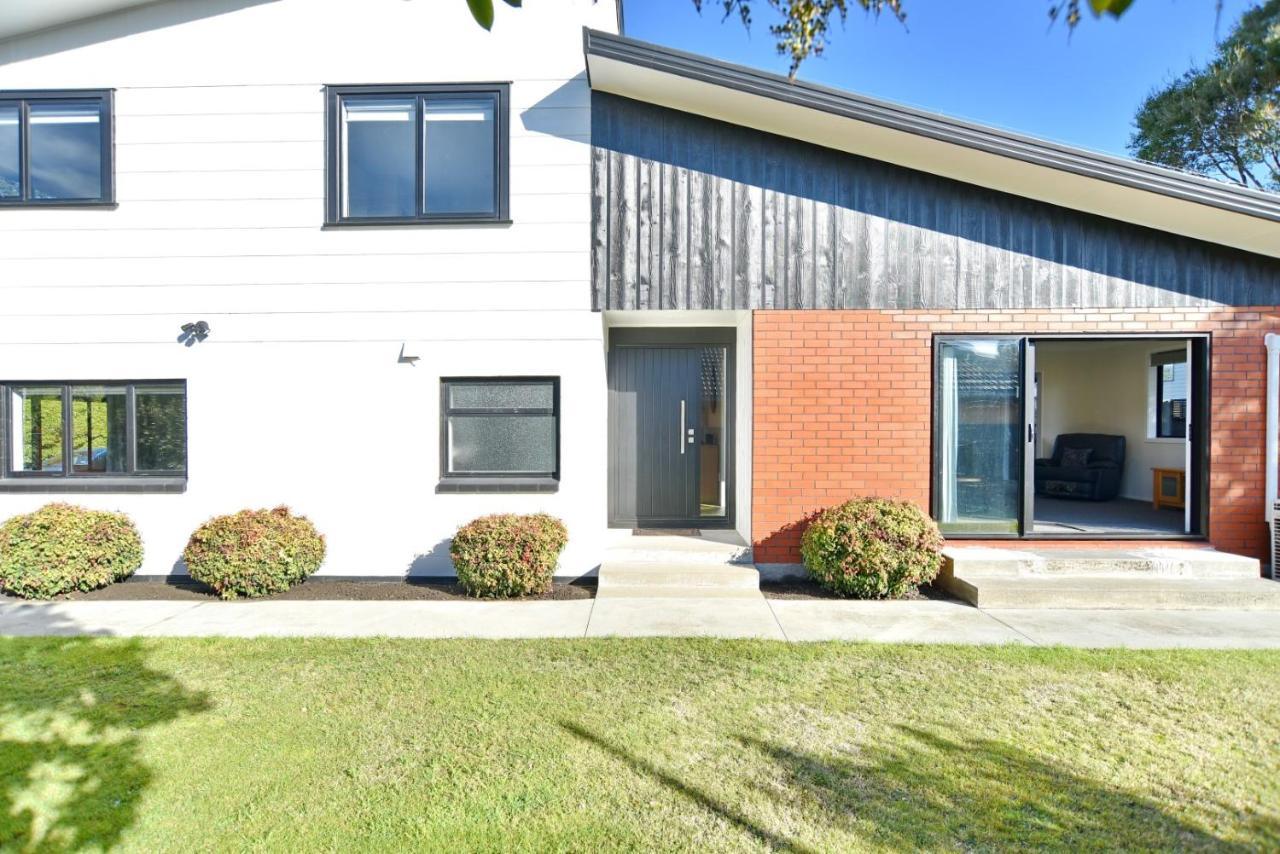 Lavandula 3 - Christchurch Holiday Homes Ngoại thất bức ảnh