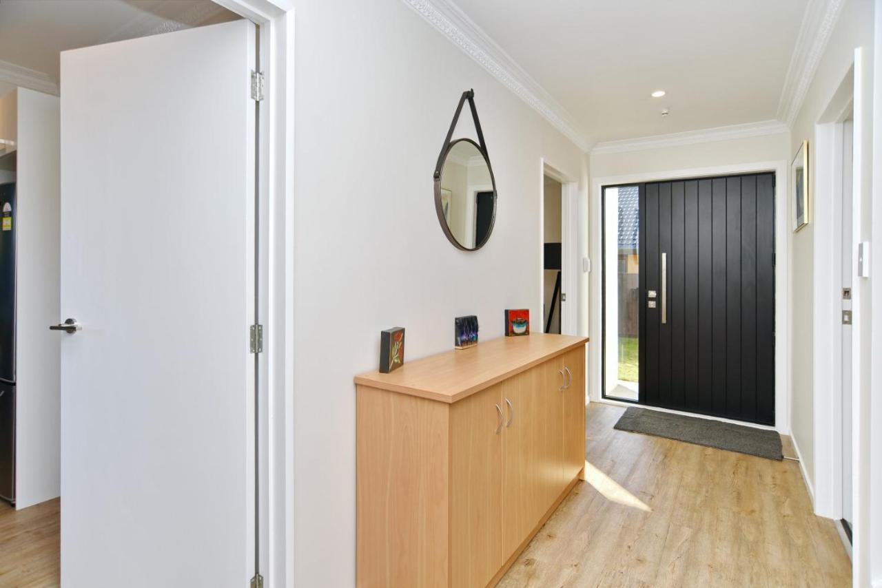 Lavandula 3 - Christchurch Holiday Homes Ngoại thất bức ảnh